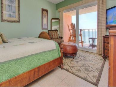 Luxury Three Bedroom on Beach and Ful Gulf Views